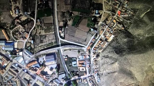 Area Edificabile in vendita in Hellín - 18.000 € (Rif: 9960205)