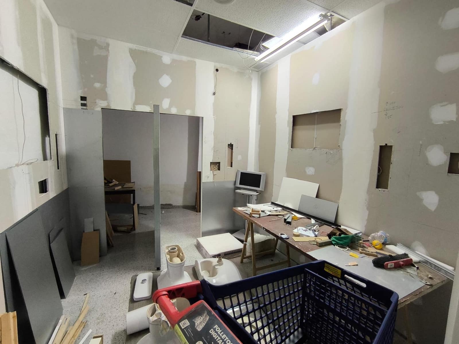Local Comercial en Murcia ciudad en alquiler - 800 € (Ref: 9960208)