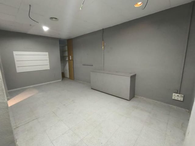 Kaupallinen vuokrattavana paikassa Santa Eulalia, Murcia kaupunki - 800 € (Ref: 9960208)