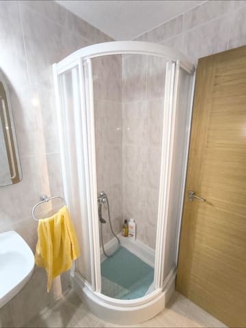 3 quarto Apartamento para venda em Playa de los Náufragos, Torrevieja - 140 000 € (Ref: 9960213)
