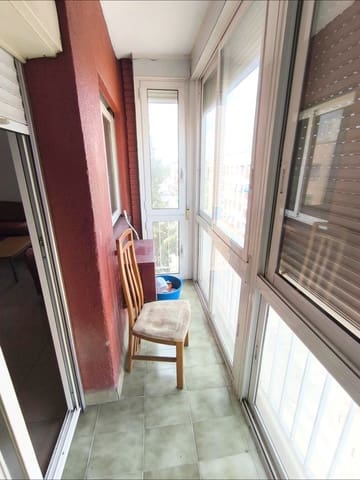 Appartement de 4 chambres à louer à Vista Alegre, Murcie ville - 1 000 € (Ref: 9960217)