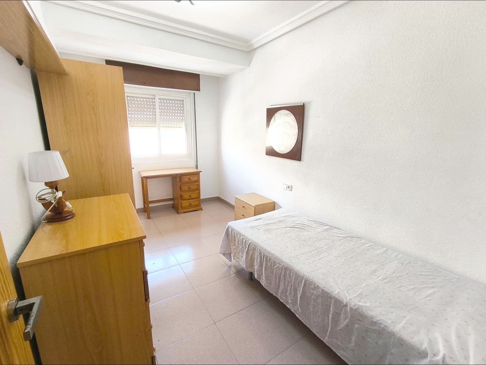 4 bedroom Flat for rent in Murcia city - € 1,000 (Ref: 9960217)