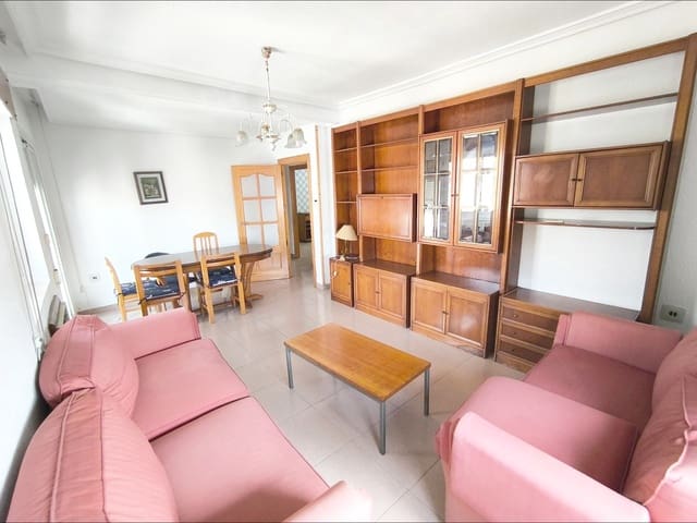 Appartement de 4 chambres à louer à Vista Alegre, Murcie ville - 1 000 € (Ref: 9960217)