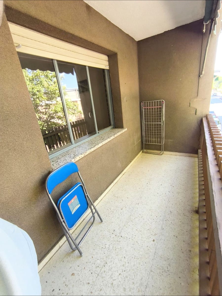 4 sovrum Lägenhet att hyra i Murcia stad - 950 € (Ref: 9960218)