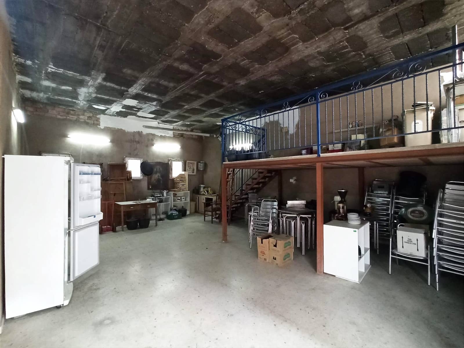 Kaupallinen vuokrattavana paikassa Murcia kaupunki - 600 € (Ref: 9960222)