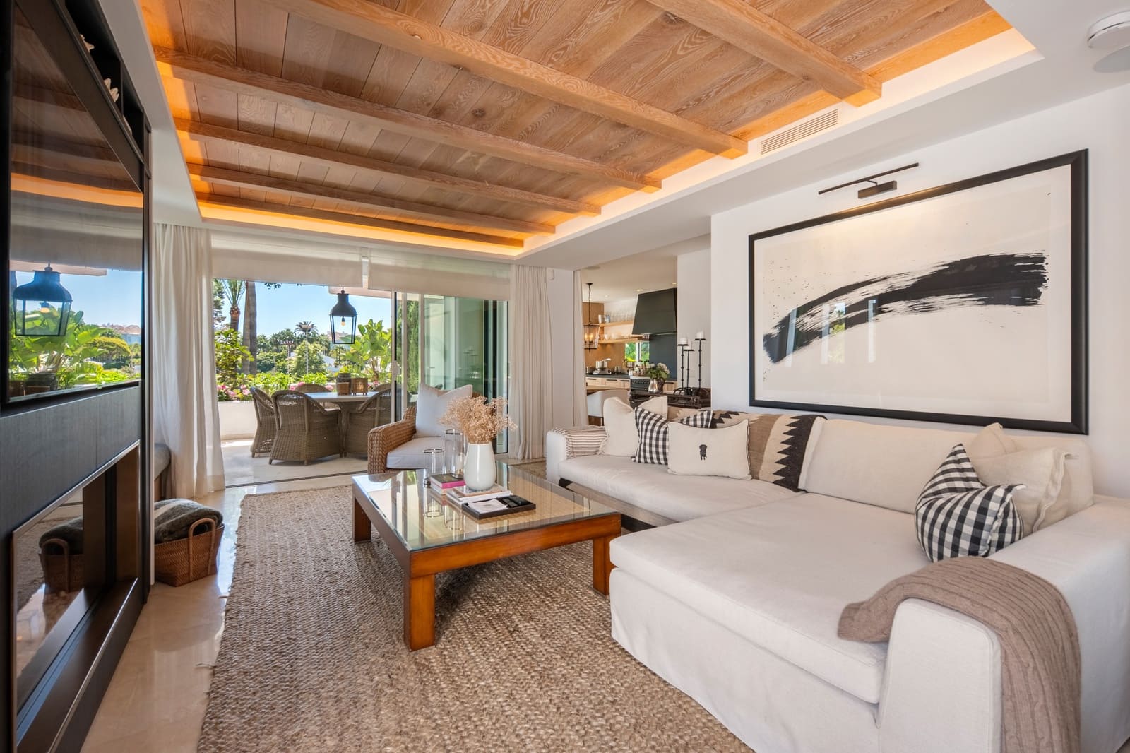 1 bedroom Apartment for sale in Golden Mile - € 3,500,000 (Ref: 10025189)