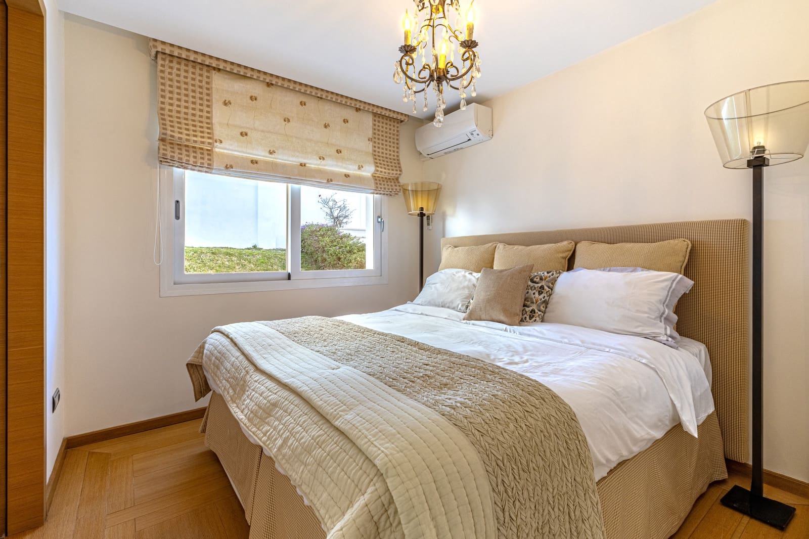7 quarto Moradia para venda em Guadalmina com piscina garagem - 4 899 000 € (Ref: 10026890)