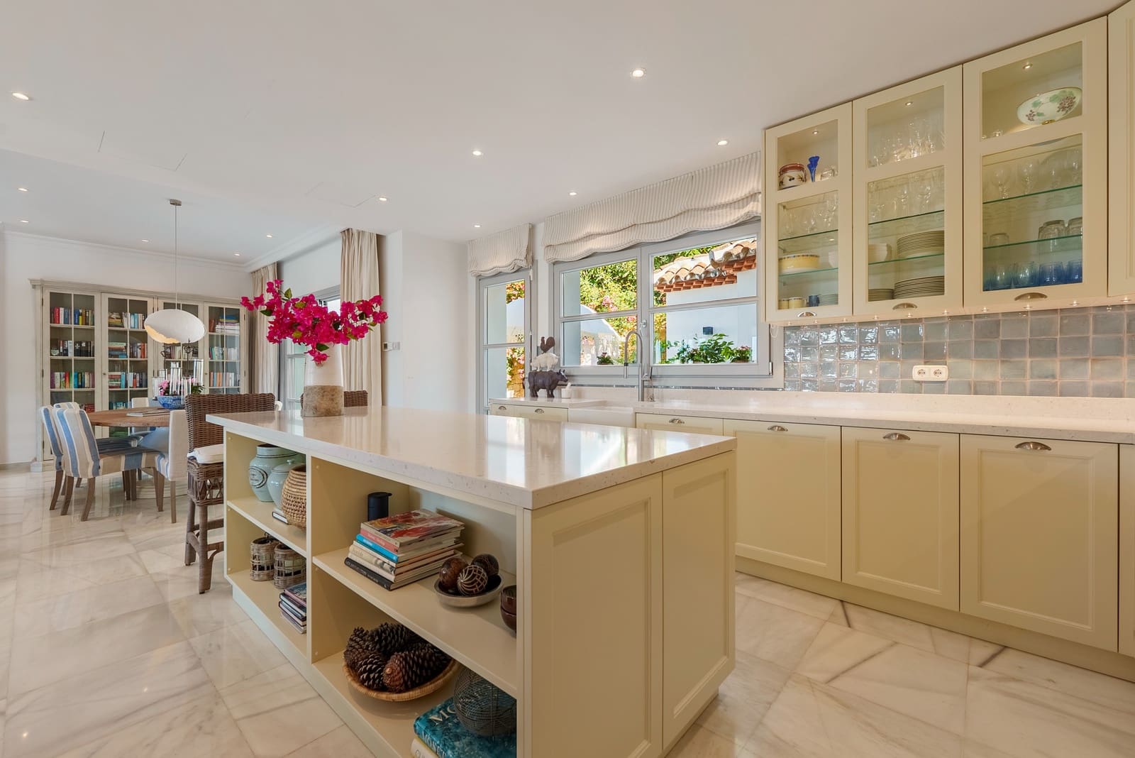4 sovrum Villa till salu i Marbella med pool garage - 3 995 000 € (Ref: 10031569)