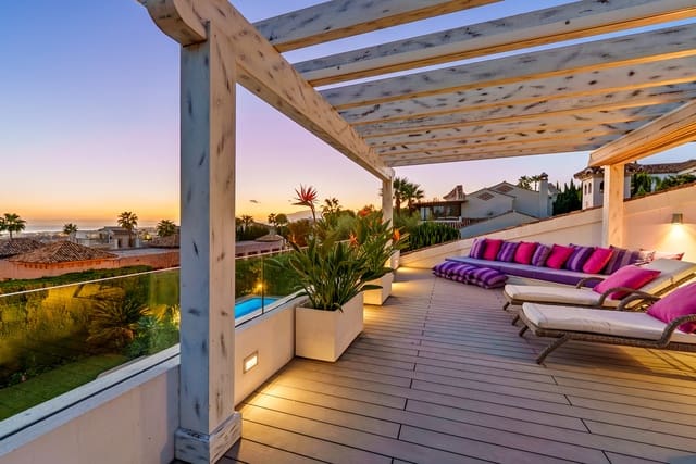 4 sovrum Villa till salu i Sierra Blanca, Marbella med pool garage - 3 995 000 € (Ref: 10031569)
