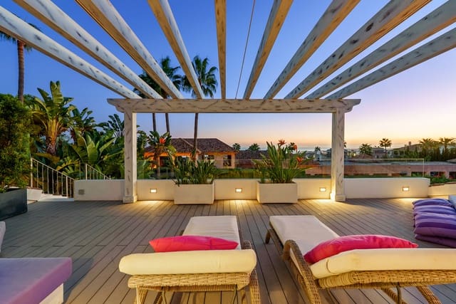 4 sovrum Villa till salu i Sierra Blanca, Marbella med pool garage - 3 995 000 € (Ref: 10031569)