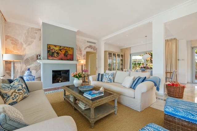4 sovrum Villa till salu i Sierra Blanca, Marbella med pool garage - 3 995 000 € (Ref: 10031569)
