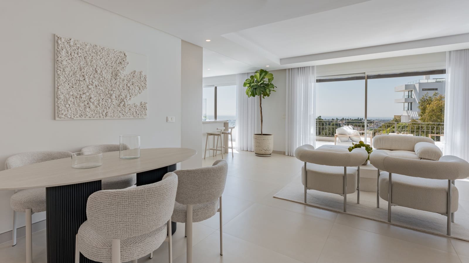 3 bedroom Penthouse for sale in La Quinta with pool garage - € 1,495,000 (Ref: 10037057)