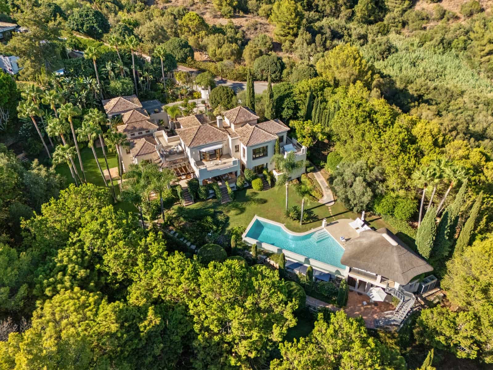 6 slaapkamer Villa te koop in Marbella met zwembad garage - € 9.950.000 (Ref: 10040699)