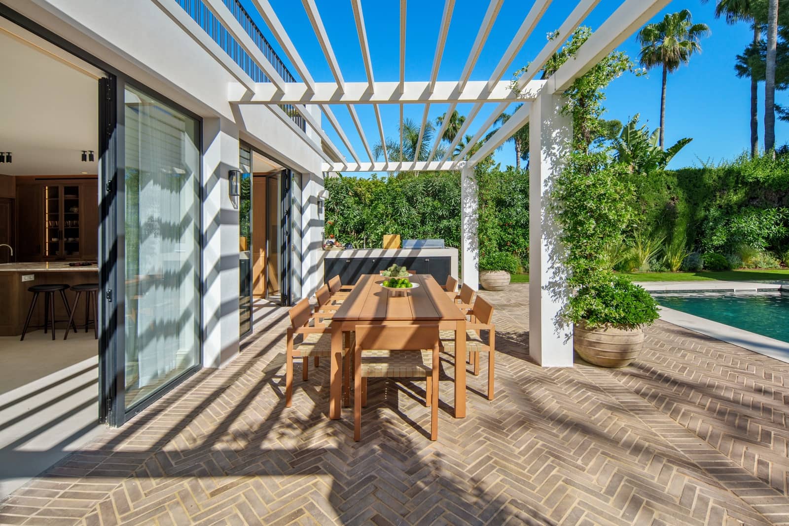 4 camera da letto Villa in vendita in Nueva Andalucia con piscina garage - 5.995.000 € (Rif: 10044606)