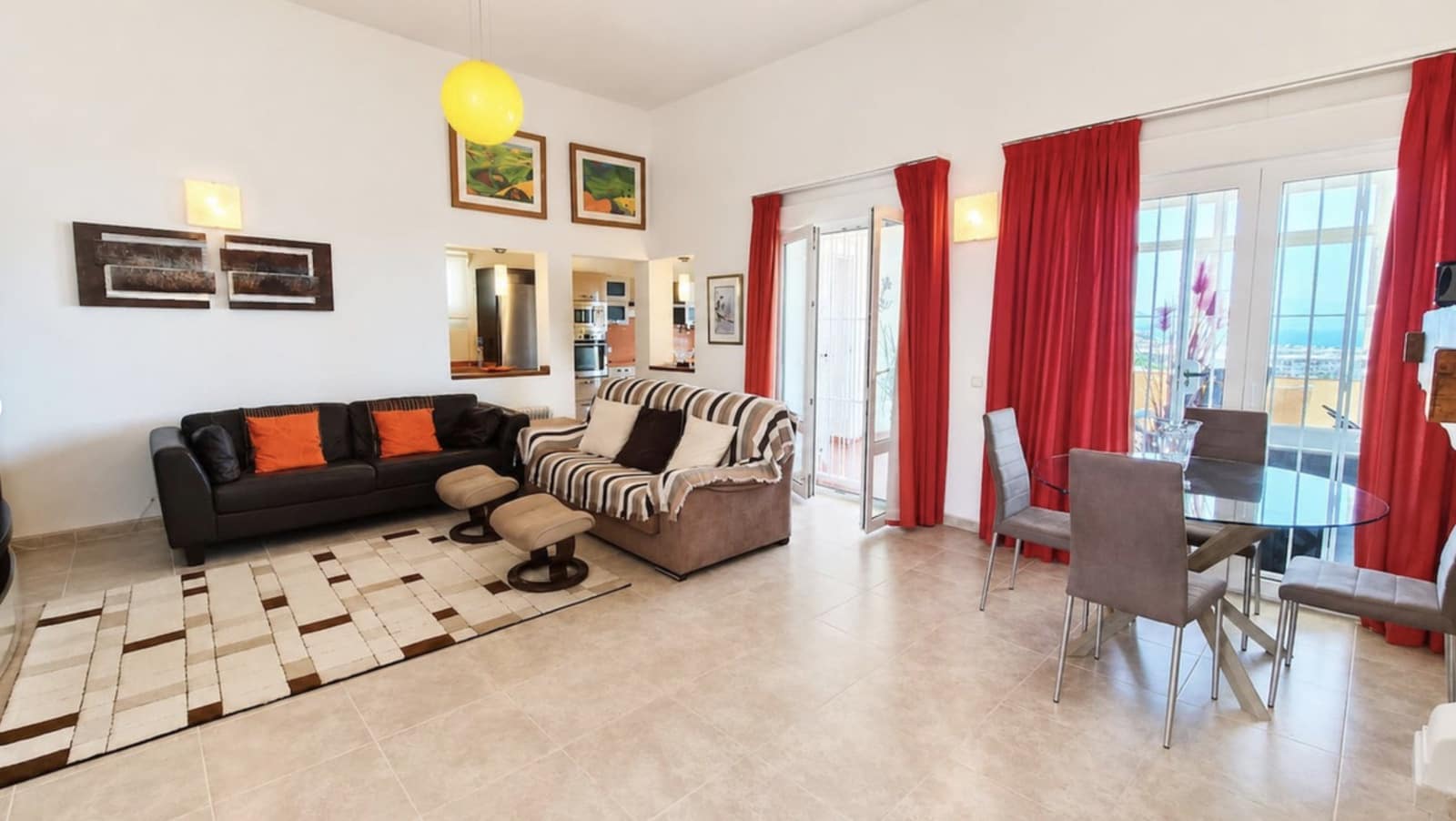 5 soveværelse Villa til salg i La Duquesa / Puerto de la Duquesa med swimmingpool garage - € 980.000 (Ref: 10067176)
