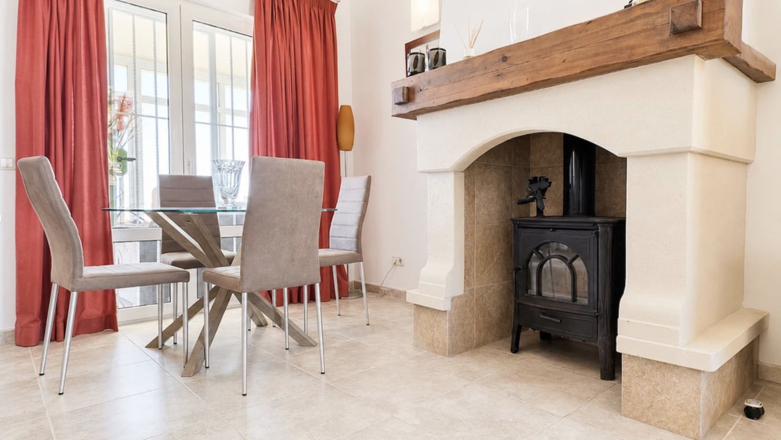 5 soveværelse Villa til salg i La Duquesa / Puerto de la Duquesa med swimmingpool garage - € 980.000 (Ref: 10067176)