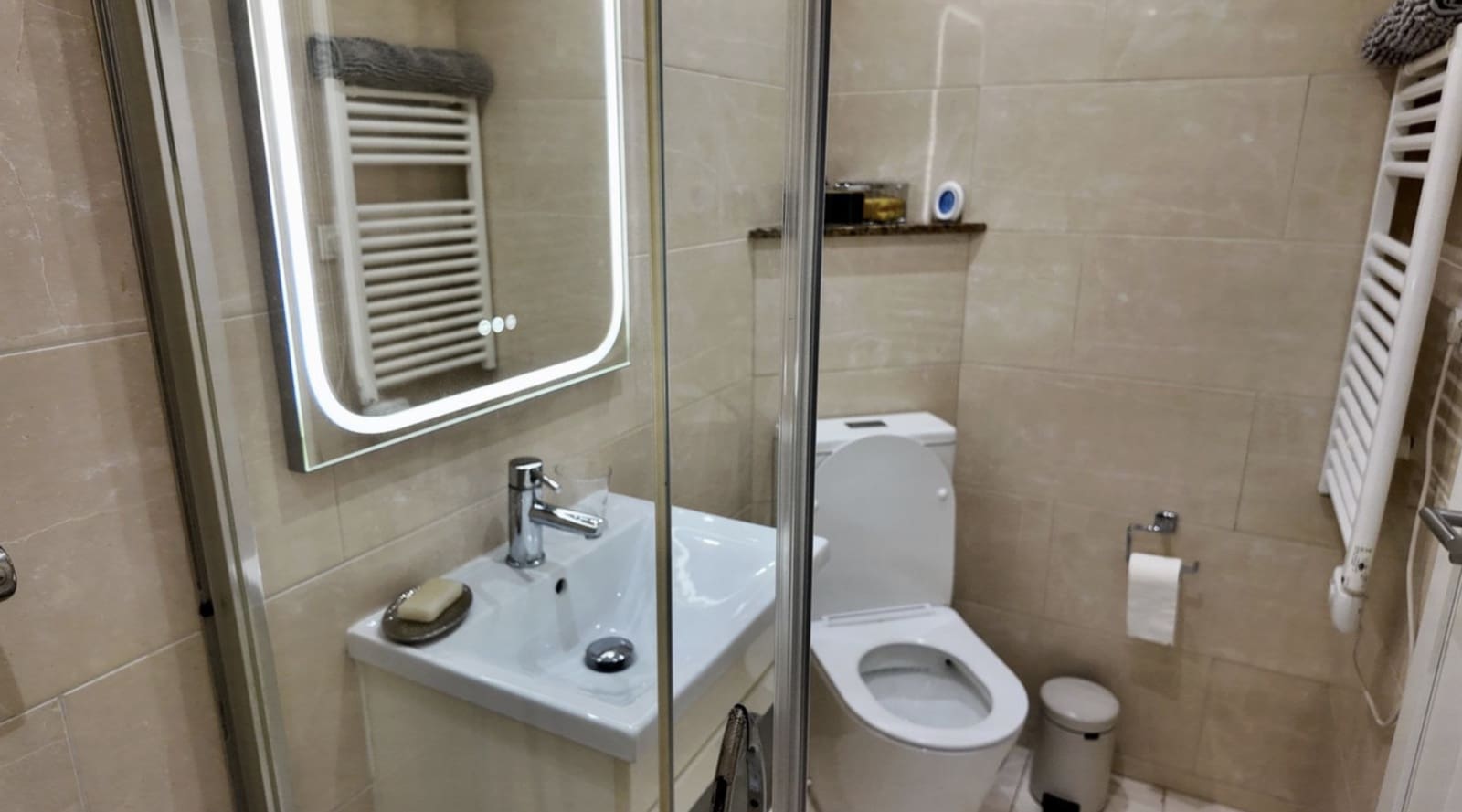 Ático de 4 habitaciones en La Duquesa / Puerto de la Duquesa en venta con garaje - 940.000 € (Ref: 10067177)