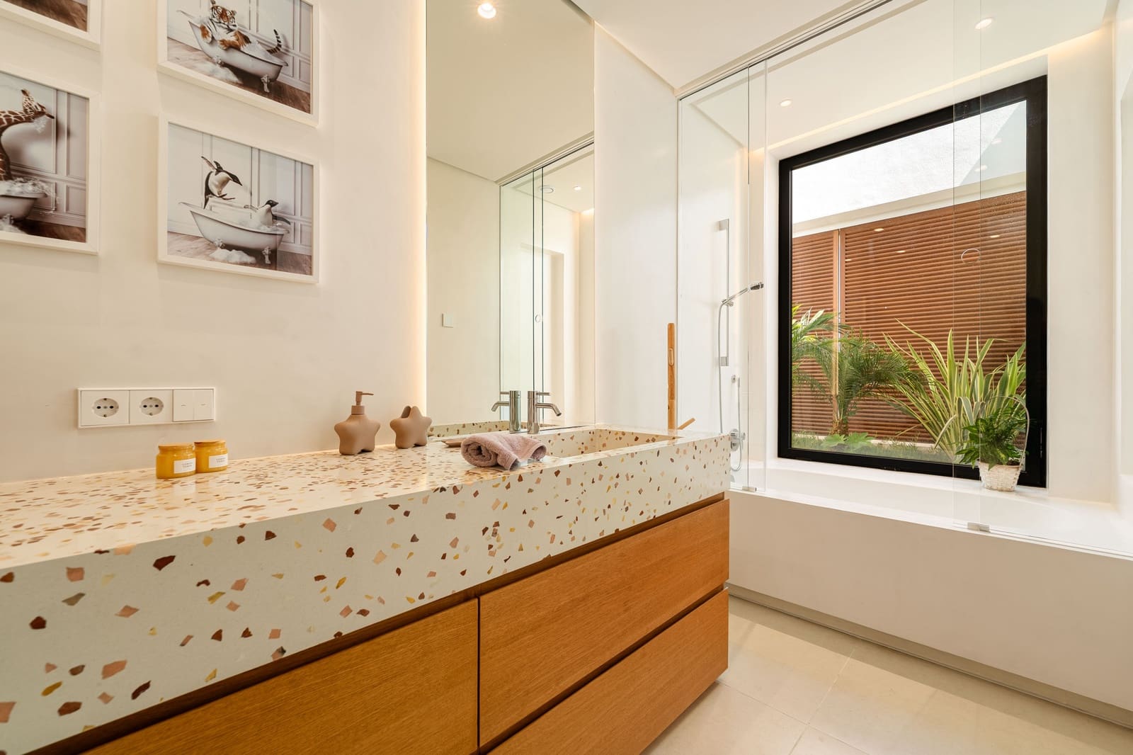 6 chambre Villa/Maison à vendre à Guadalmina avec piscine garage - 5 995 000 € (Ref: 10075393)