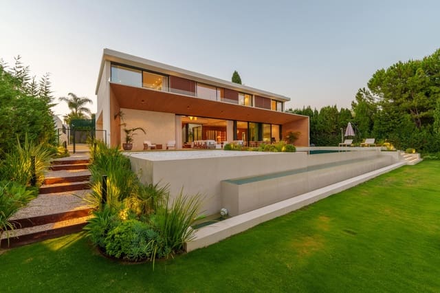 6 chambre Villa/Maison à vendre à Guadalmina Alta, Marbella avec piscine garage - 5 995 000 € (Ref: 10075393)