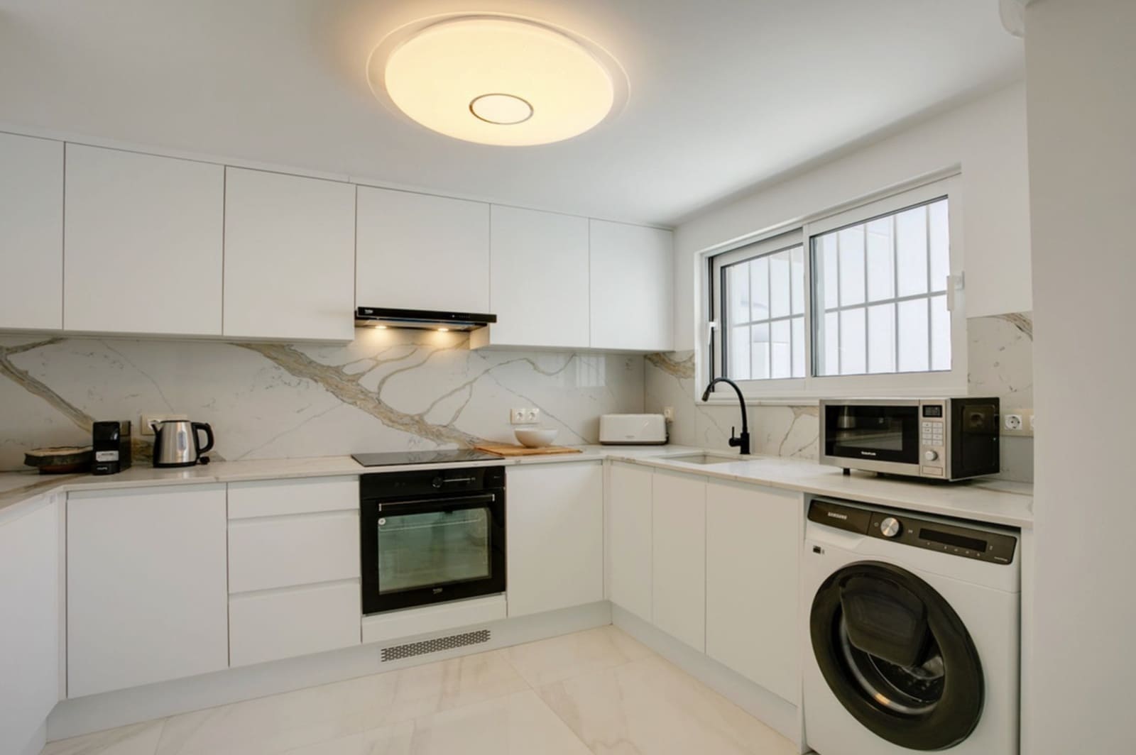 3 sypialnia Apartament na sprzedaż w Casares z basenem - 999 999 € (Ref: 10075395)