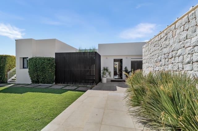 5 slaapkamer Villa te koop in Los Naranjos, Marbella met zwembad garage - € 4.500.000 (Ref: 10077703)