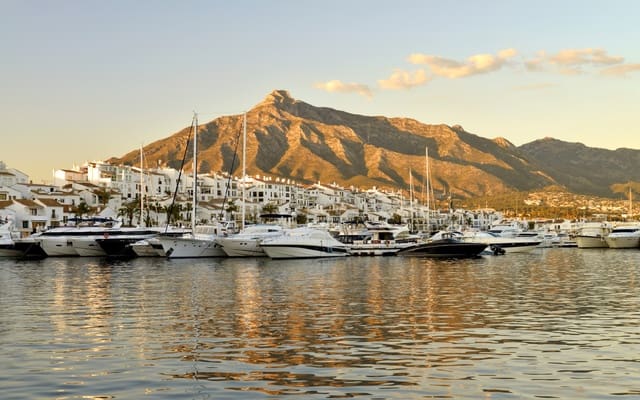 2 soveværelse Penthouse til salg i Alto de los Monteros, Marbella med swimmingpool garage - € 458.000 (Ref: 10094276)