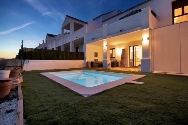 3 soveværelse Byhus til salg i Doña Julia Golf, Casares med swimmingpool garage - € 525.000 (Ref: 10097654)