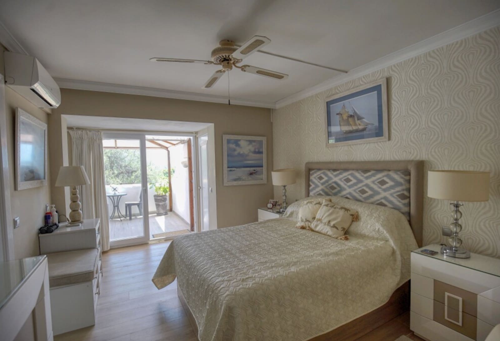 4 slaapkamer Huis te koop in Nueva Andalucia met zwembad - € 980.000 (Ref: 10099749)