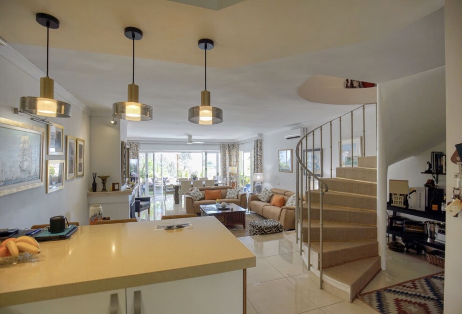 4 slaapkamer Huis te koop in Nueva Andalucia met zwembad - € 980.000 (Ref: 10099749)