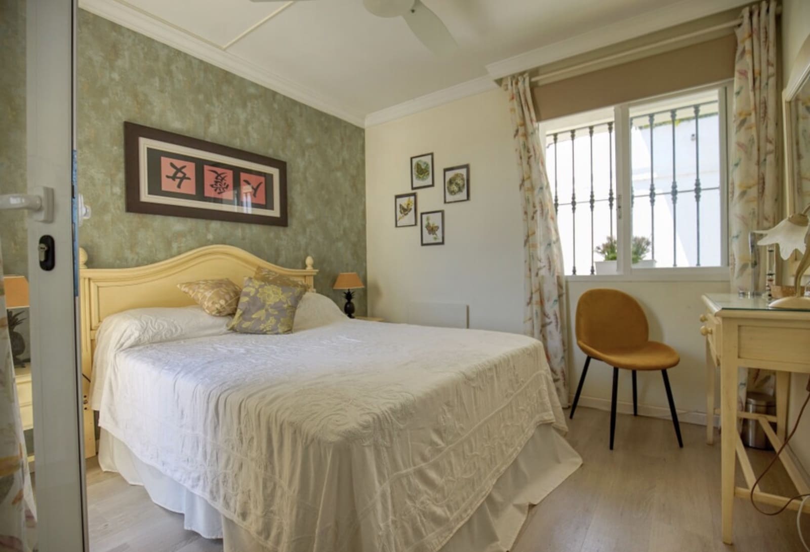 4 slaapkamer Huis te koop in Nueva Andalucia met zwembad - € 980.000 (Ref: 10099749)