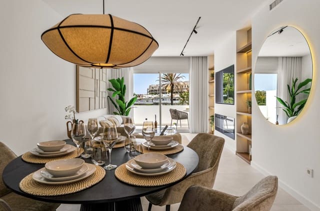 2 quarto Penthouse para venda em Las Brisas, Marbella - 945 000 € (Ref: 10099751)