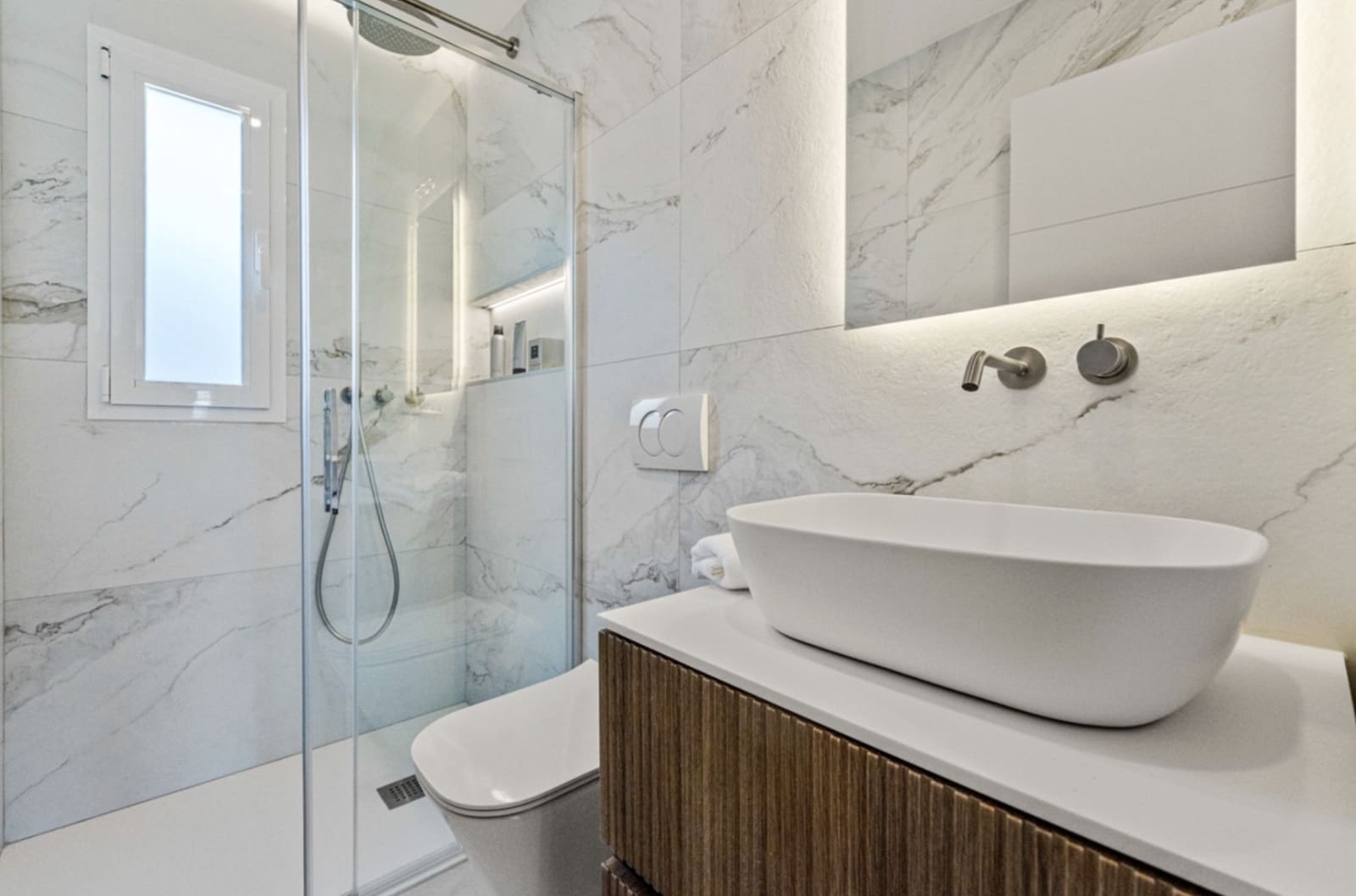 2 quarto Penthouse para venda em Nueva Andalucia com piscina garagem - 945 000 € (Ref: 10099751)