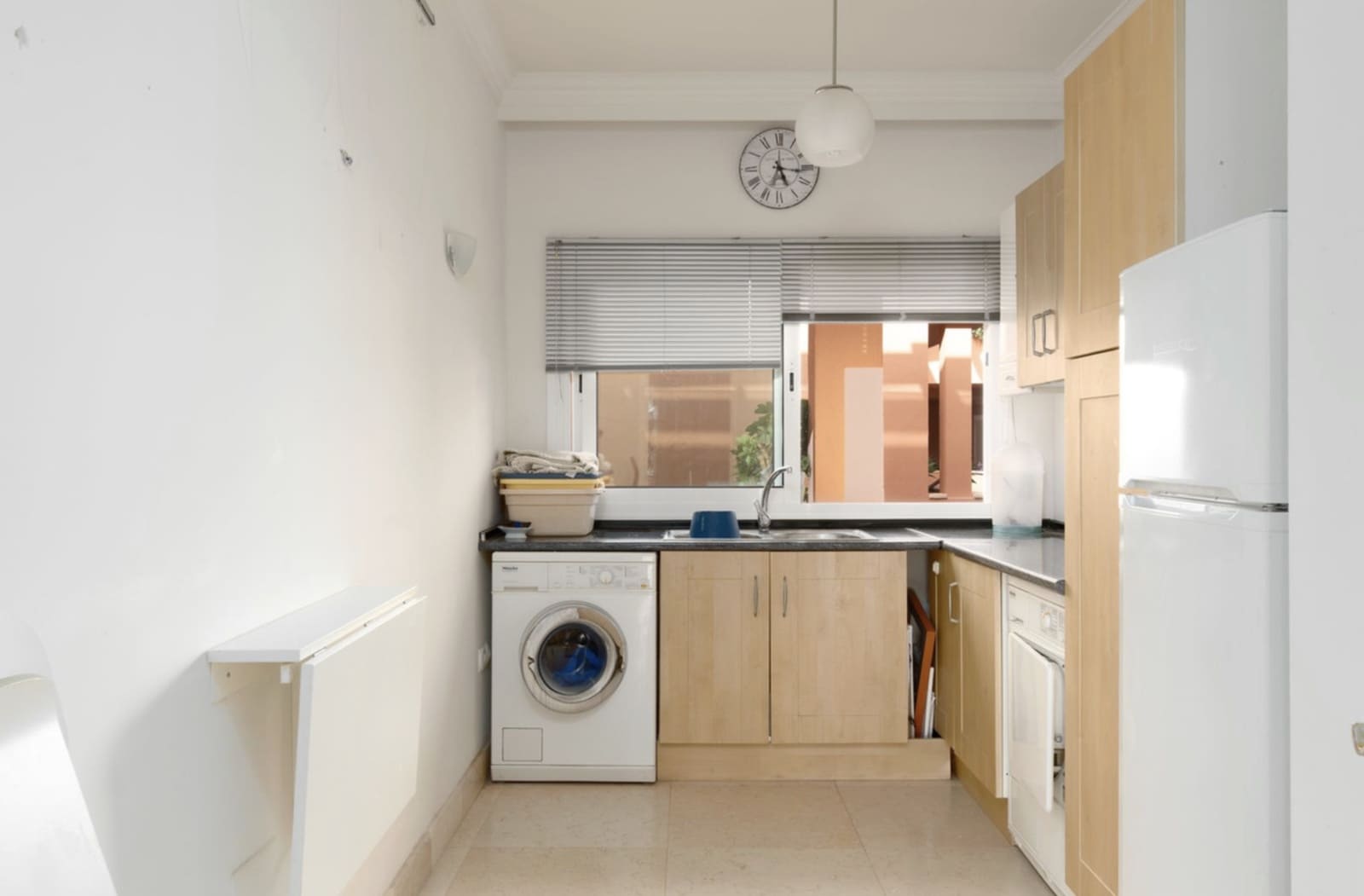 3 chambre Appartement à vendre à Nueva Andalucia avec piscine garage - 1 295 000 € (Ref: 10101880)