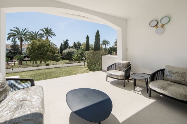 3 quarto Apartamento para venda em Nueva Andalucía Centro, Marbella com piscina garagem - 1 090 000 € (Ref: 10101881)