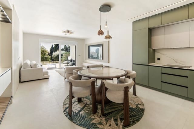 3 quarto Apartamento para venda em Nueva Andalucía Centro, Marbella com piscina garagem - 1 090 000 € (Ref: 10101881)