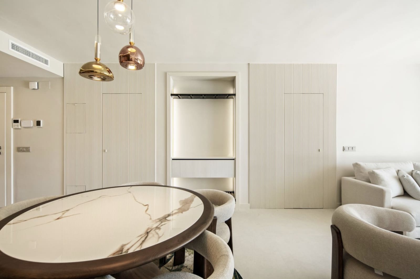 3 quarto Apartamento para venda em Nueva Andalucia com piscina garagem - 1 090 000 € (Ref: 10101881)