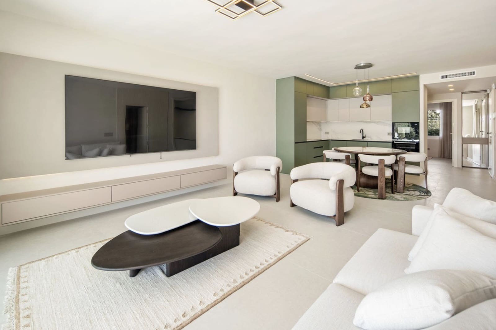 3 quarto Apartamento para venda em Nueva Andalucia com piscina garagem - 1 090 000 € (Ref: 10101881)
