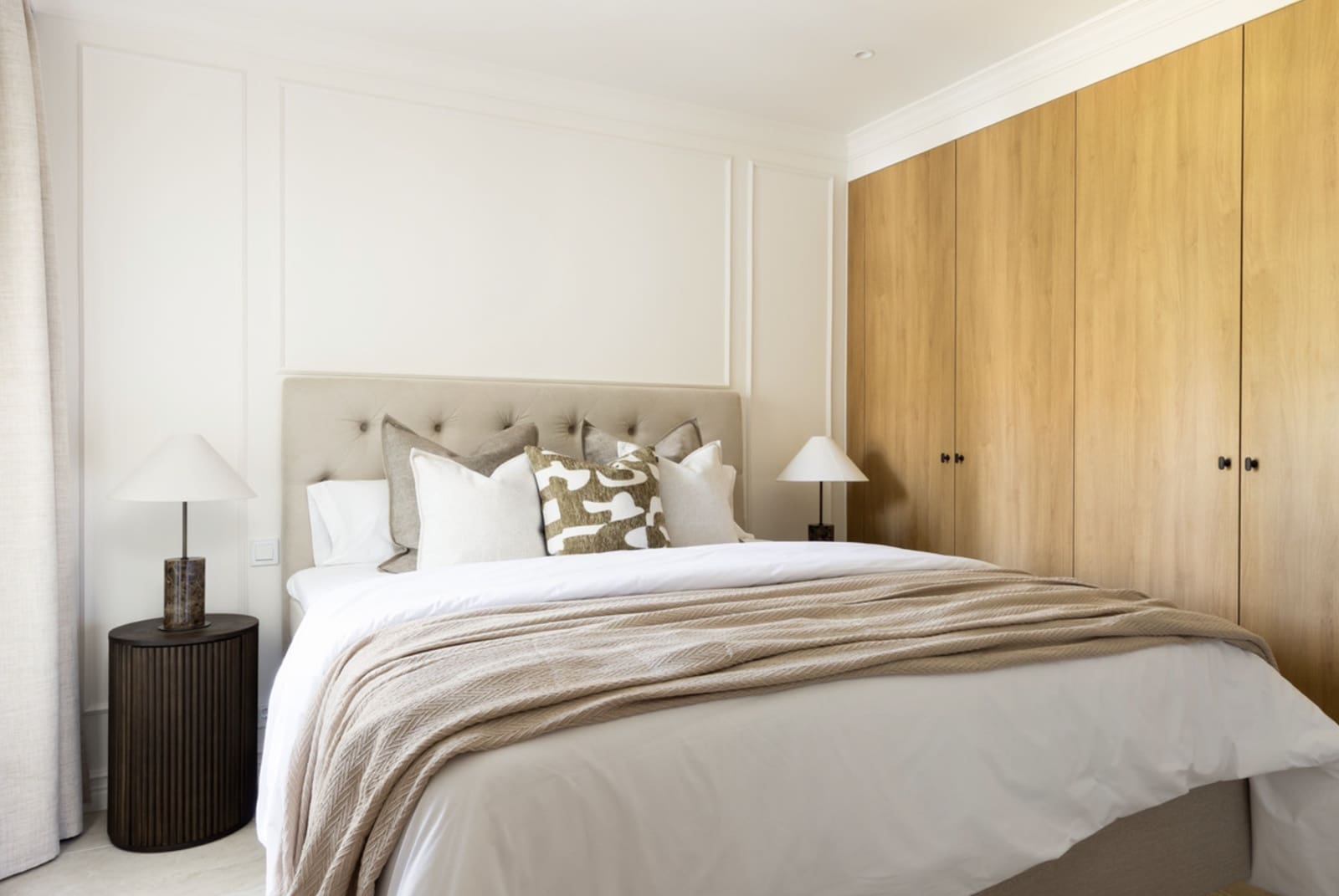 3 bedroom Apartment for sale in Nueva Andalucia with pool garage - € 1,349,000 (Ref: 10123534)