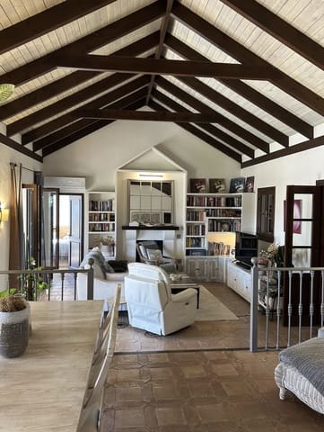 4 quarto Moradia para venda em Atalaya-Isdabe, Estepona com piscina garagem - 1 695 000 € (Ref: 10135762)