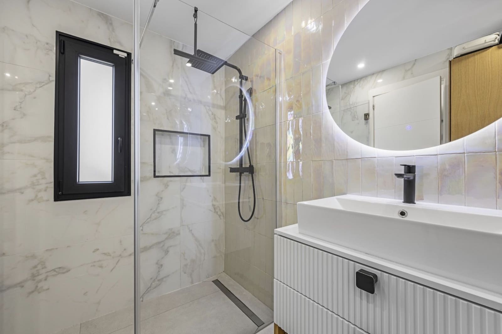 3 quarto Casa em Banda para venda em Nueva Andalucia com piscina garagem - 1 575 000 € (Ref: 10135764)