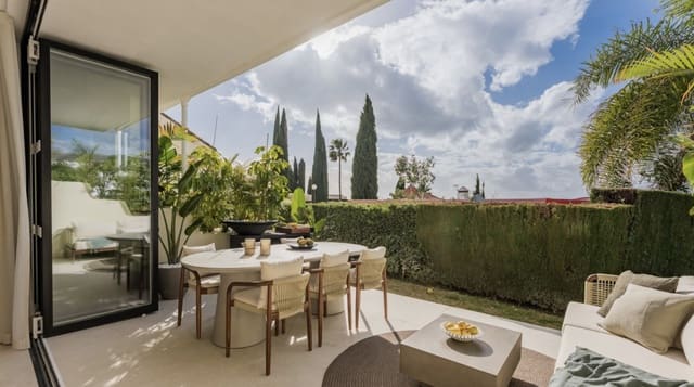 3 sovrum Hus till salu i Los Naranjos, Marbella med pool - 1 395 000 € (Ref: 10135765)