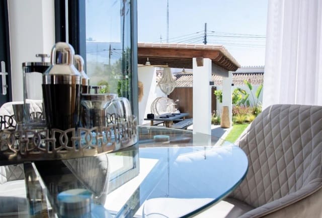 3 makuuhuone Huvila myytävänä paikassa Nueva Alcántara, Marbella mukana uima-altaan - 1 995 000 € (Ref: 10139305)