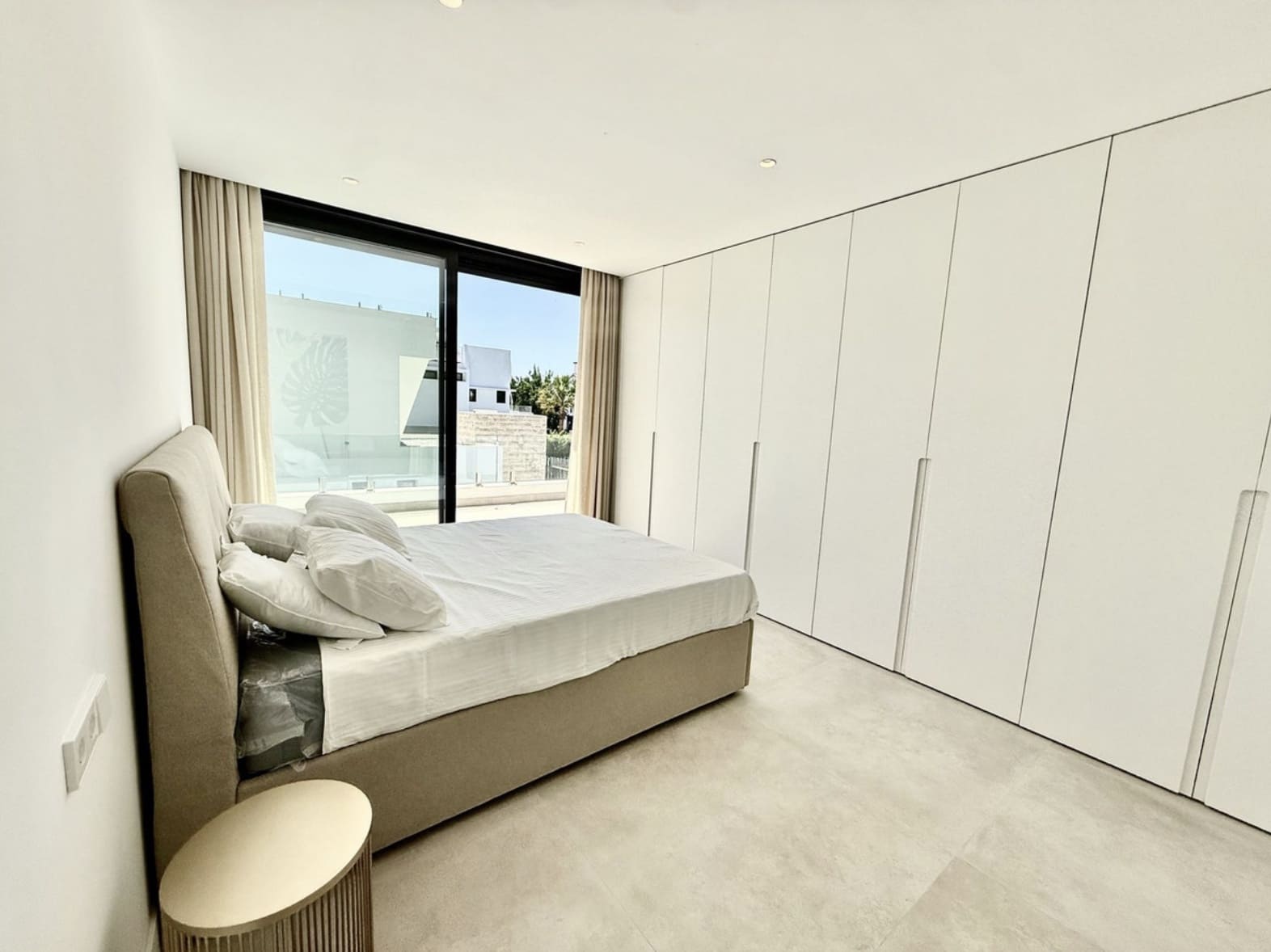 6 Zimmer Villa zu verkaufen in New Golden Mile mit Pool Garage - 1.950.000 € (Ref: 10139306)