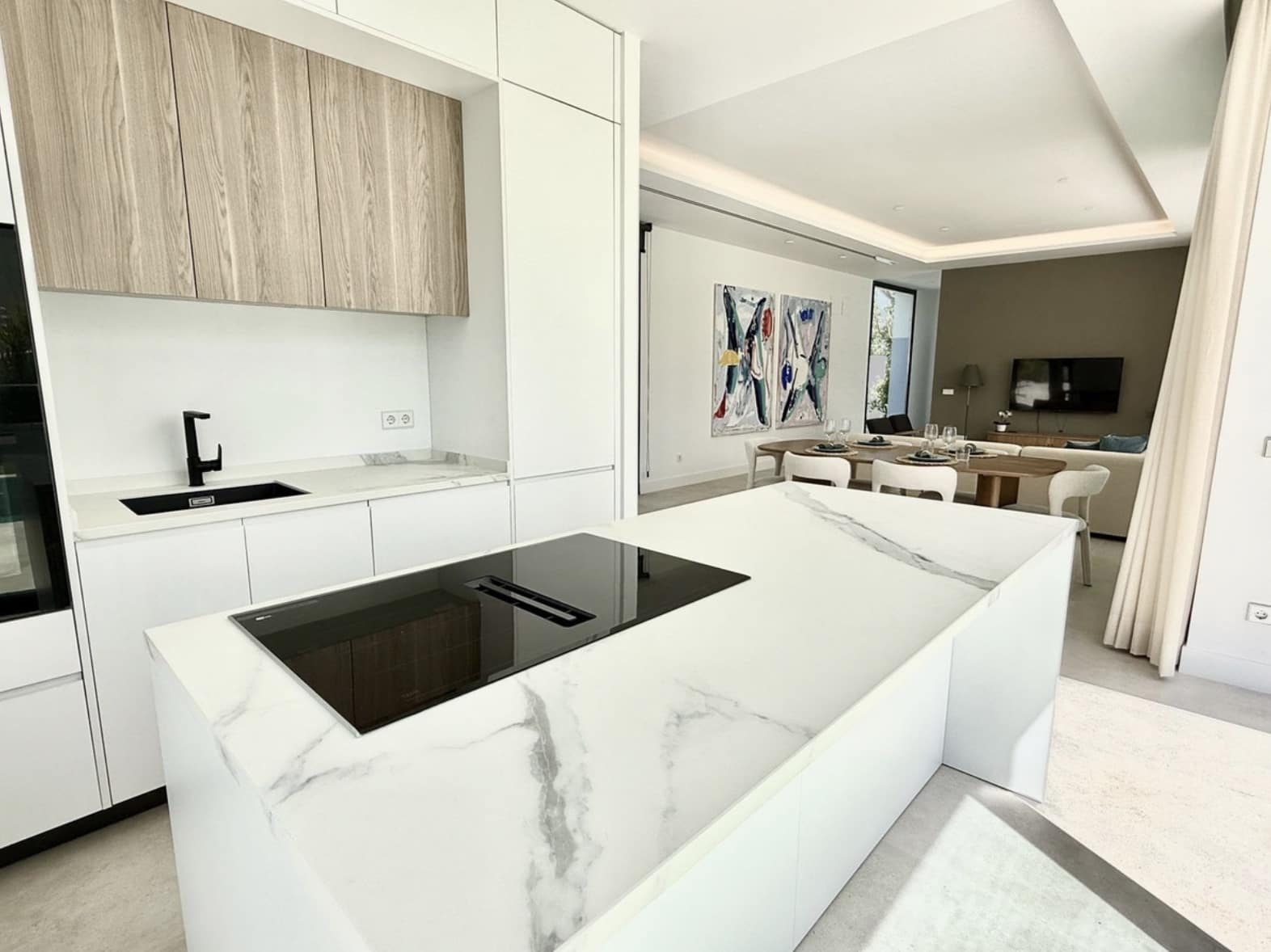 6 Zimmer Villa zu verkaufen in New Golden Mile mit Pool Garage - 1.950.000 € (Ref: 10139306)