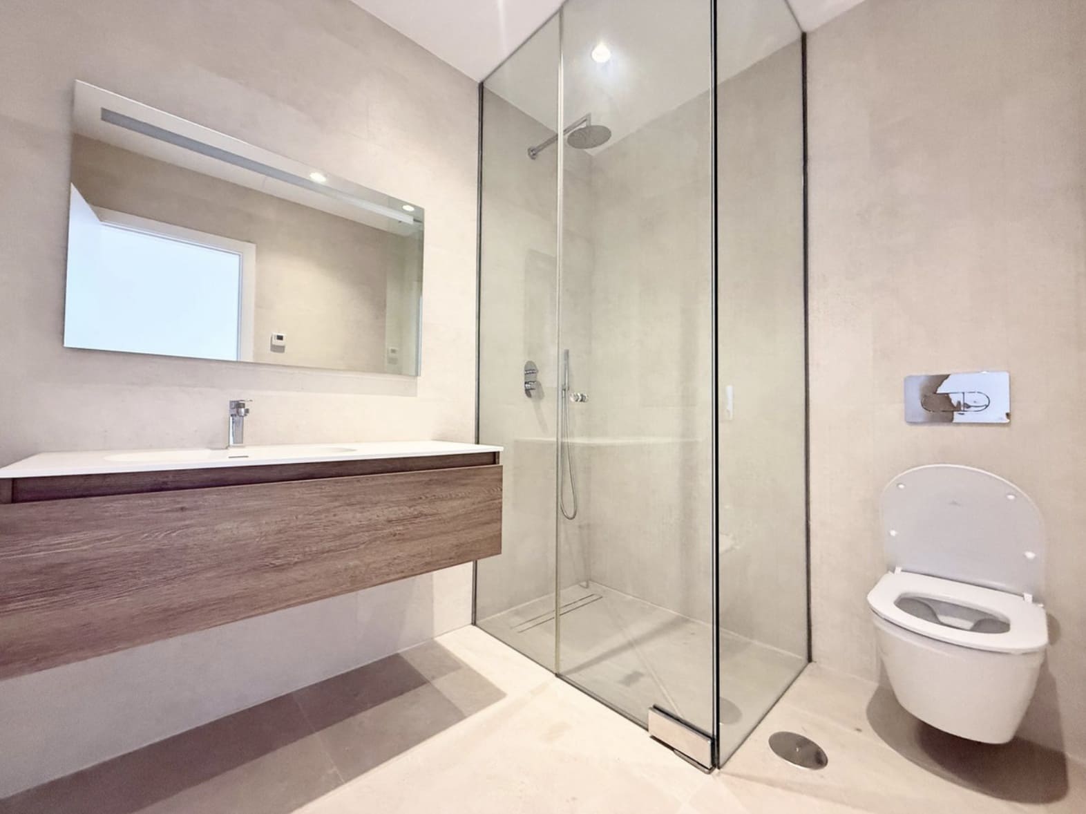 6 Zimmer Villa zu verkaufen in New Golden Mile mit Pool Garage - 1.950.000 € (Ref: 10139306)