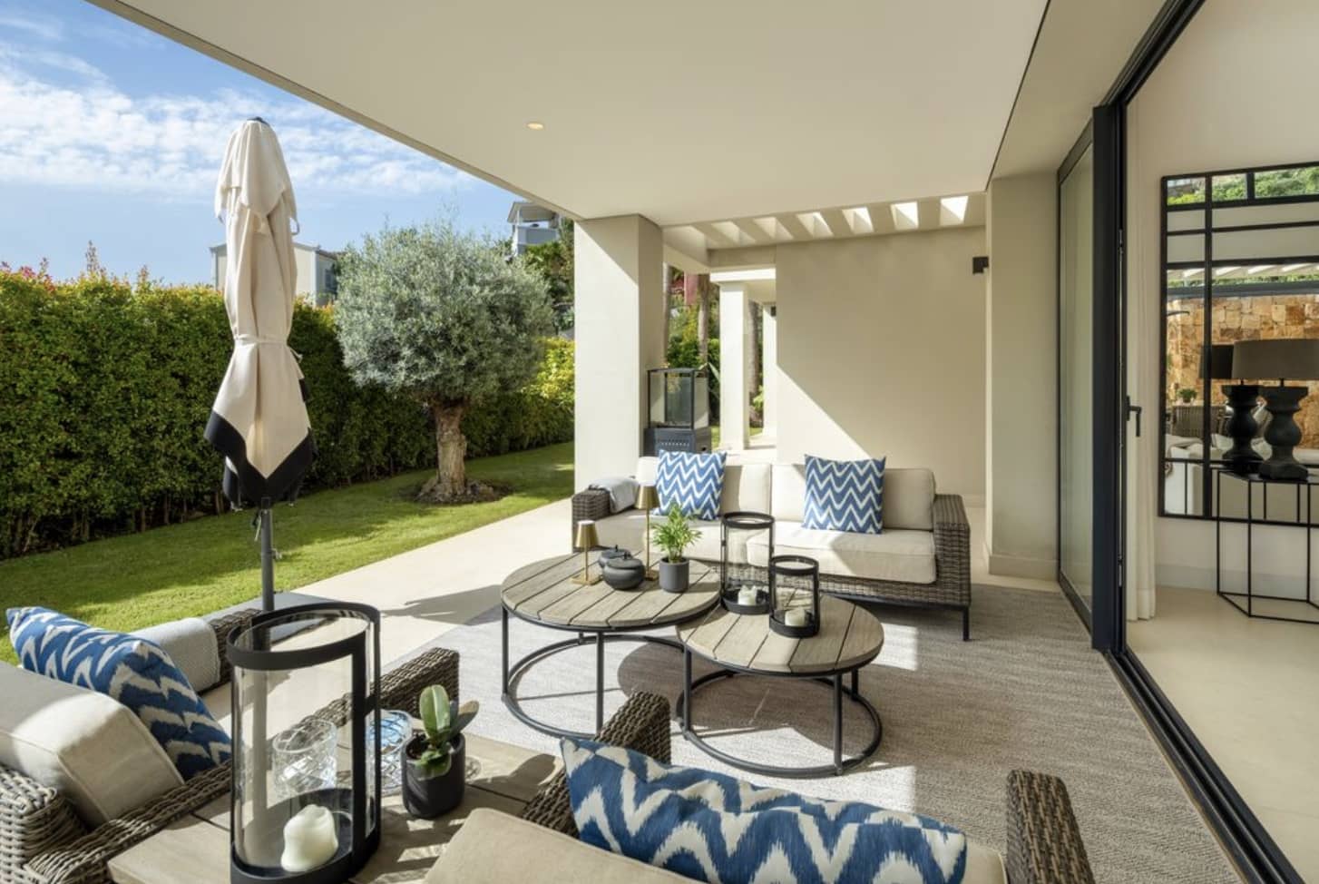 5 soveværelse Villa til salg i Nueva Andalucia med swimmingpool garage - € 5.695.000 (Ref: 10139307)