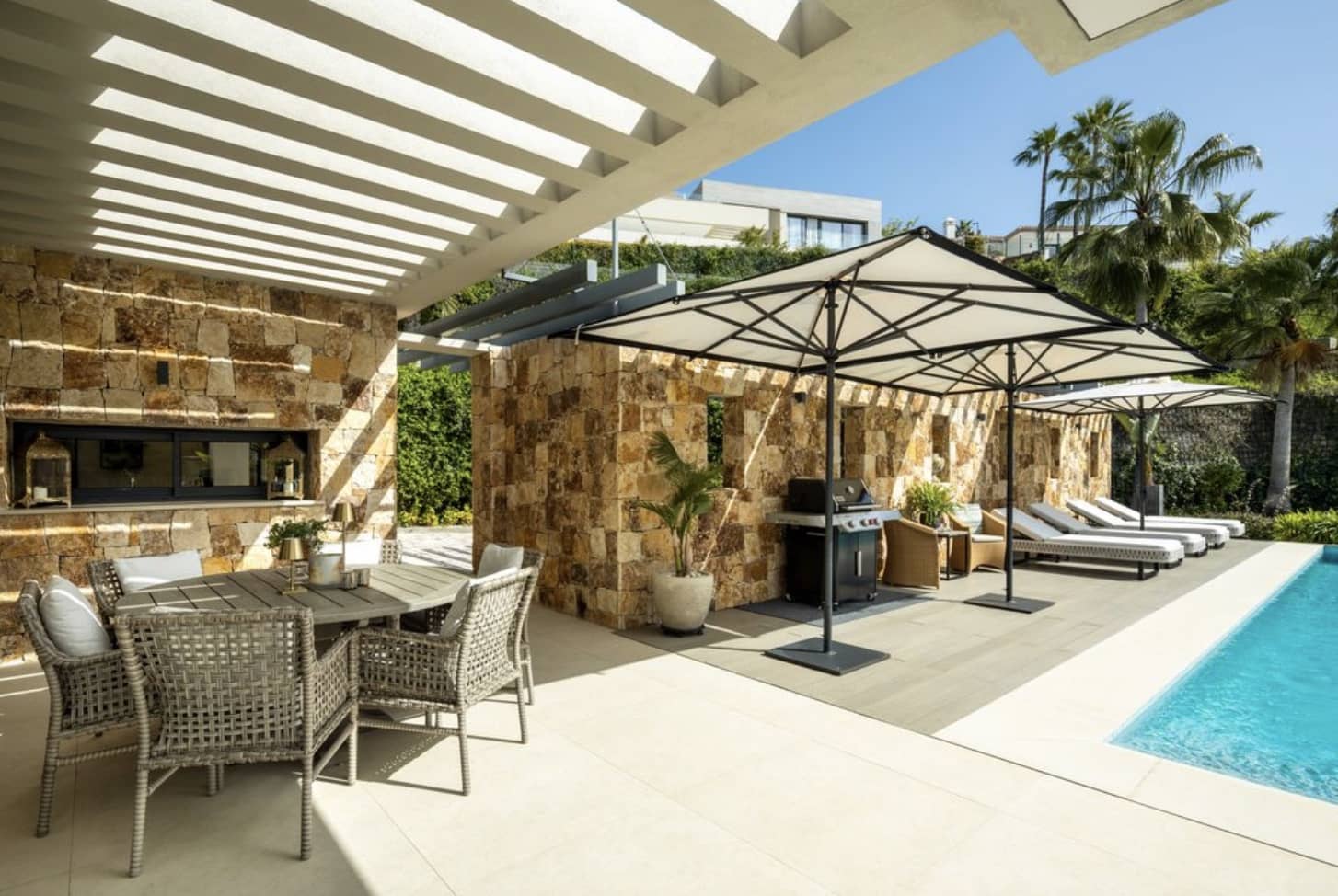 5 soveværelse Villa til salg i Nueva Andalucia med swimmingpool garage - € 5.695.000 (Ref: 10139307)