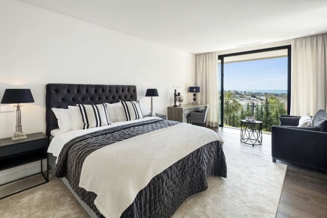 5 soveværelse Villa til salg i Los Naranjos, Marbella med swimmingpool garage - € 5.695.000 (Ref: 10139307)