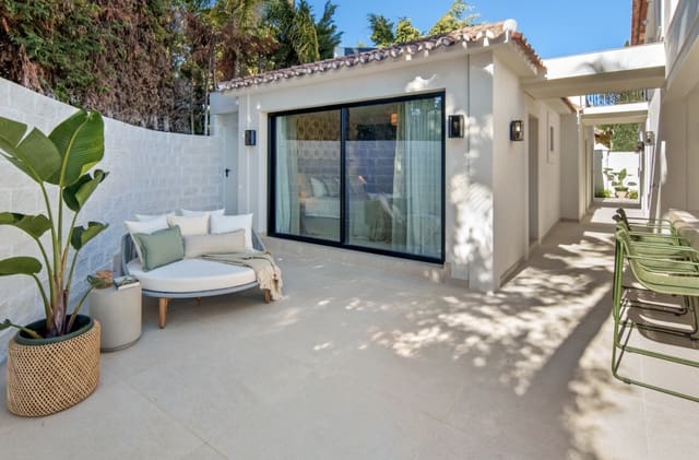 5 chambre Villa/Maison à vendre à Los Naranjos, Marbella avec piscine garage - 5 995 000 € (Ref: 10141771)