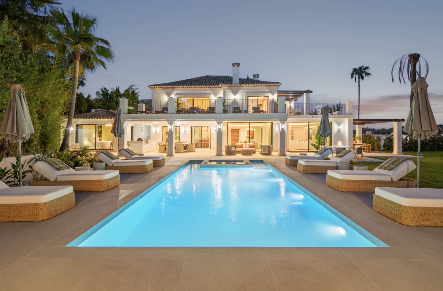 5 Zimmer Villa zu verkaufen in Marbella mit Pool Garage - 5.995.000 € (Ref: 10141771)